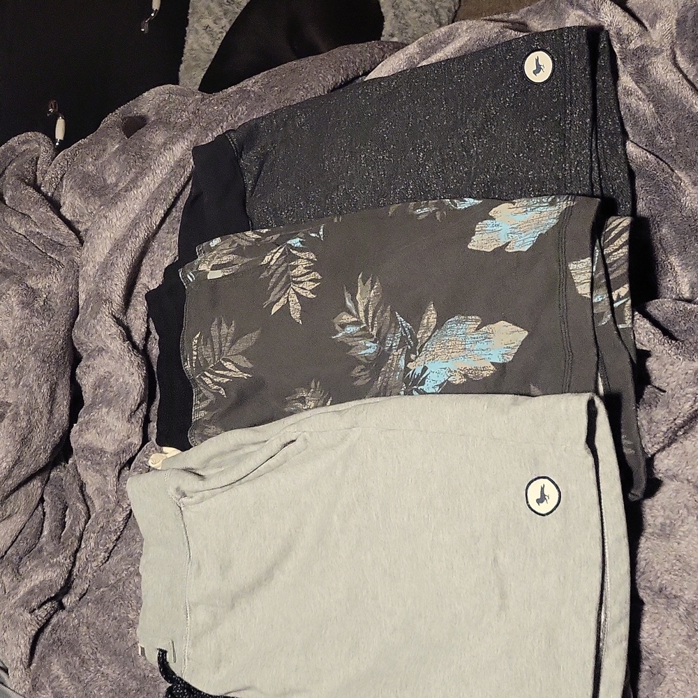Lot of 3 shorts 1 lrg, 2 xl #5